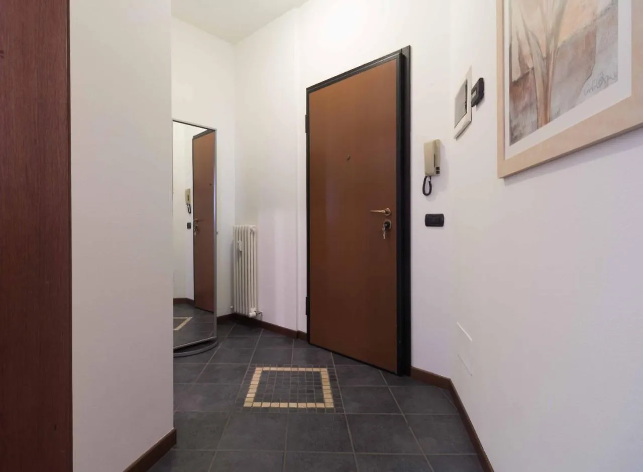 Galleria Roma Apartment - Affitti Brevi Italia Lecco
