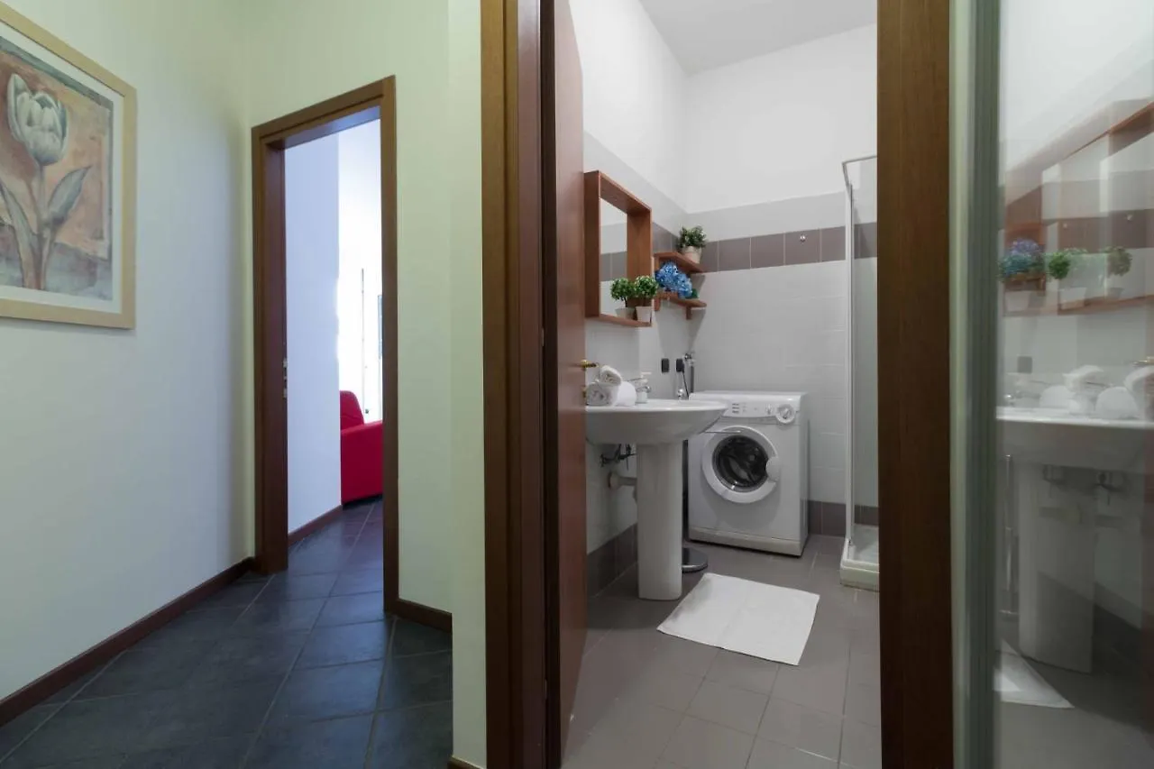 Galleria Roma Apartment - Affitti Brevi Italia Lecco 0*,