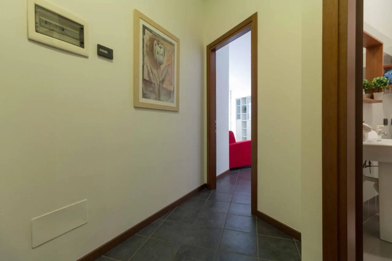Galleria Roma Apartment - Affitti Brevi Italia Lecco